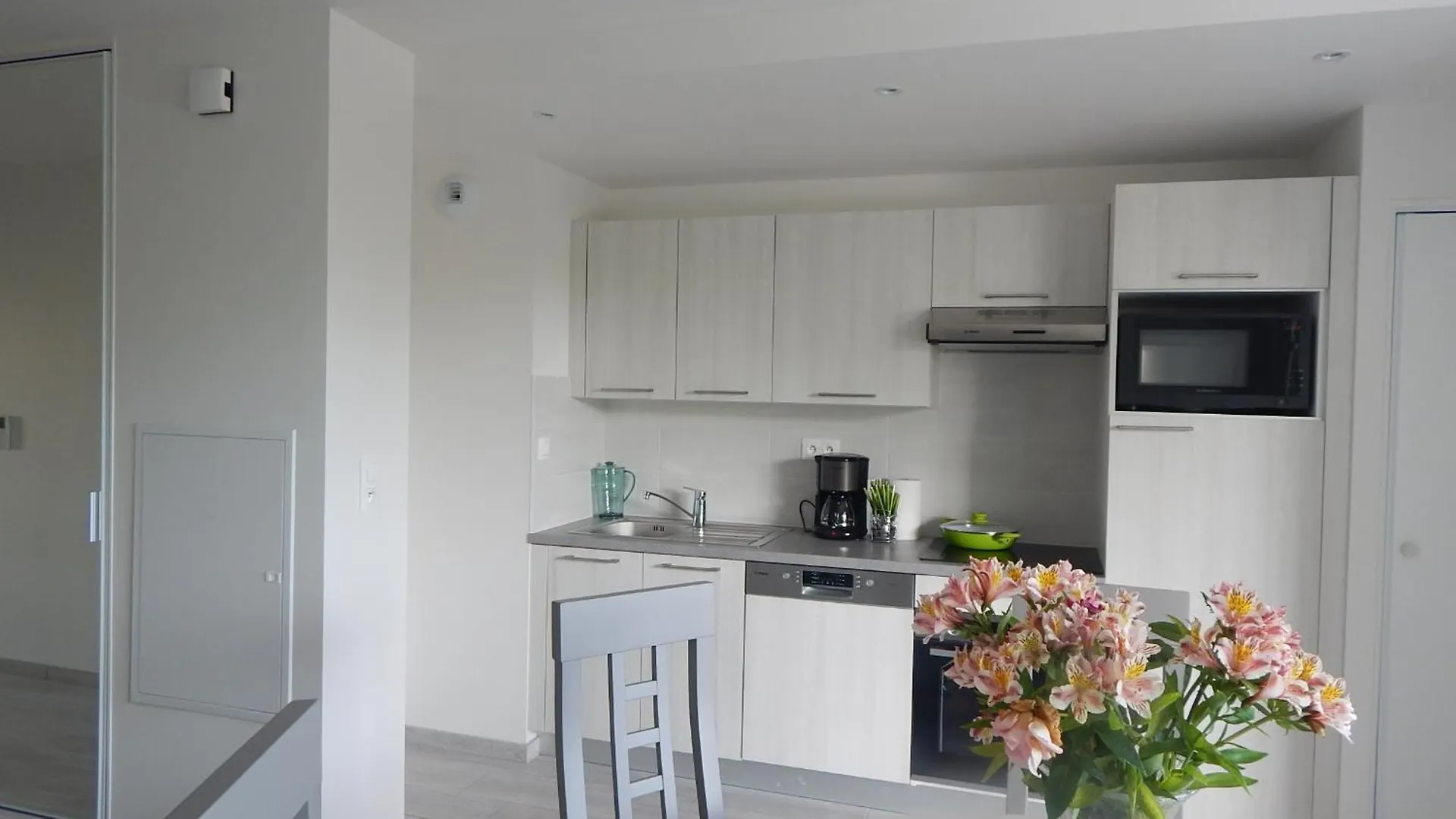St Malo Bel Appartement Pres Gare Plage Du Sillon Parking Prive Saint-Malo